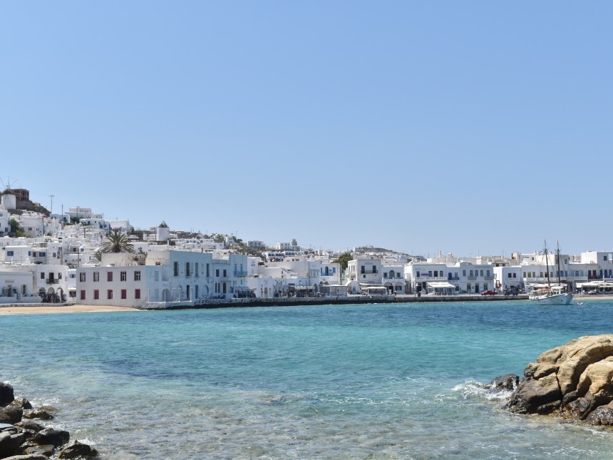 mykonos-2061984.jpg