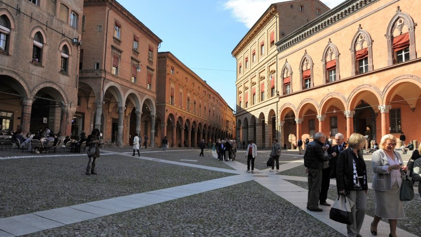 14.bologna-incentive-vet-dmc_.jpg