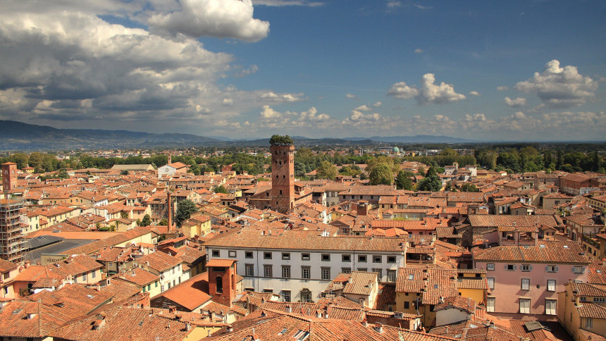 3._lucca-4521699_1920_.jpg